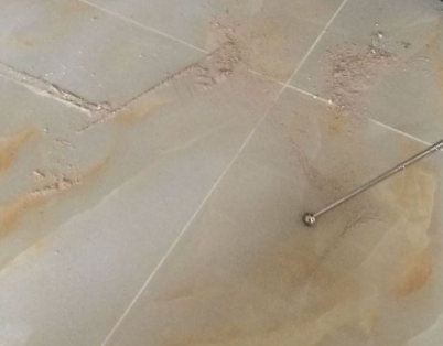 汤阴瓷砖空鼓维修公司分享粘合剂选择不当在瓷砖铺贴过程中可能导致以下问题